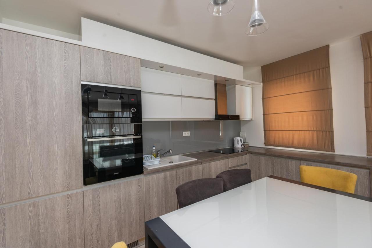 Vip Apartments SJJ Eksteriør billede