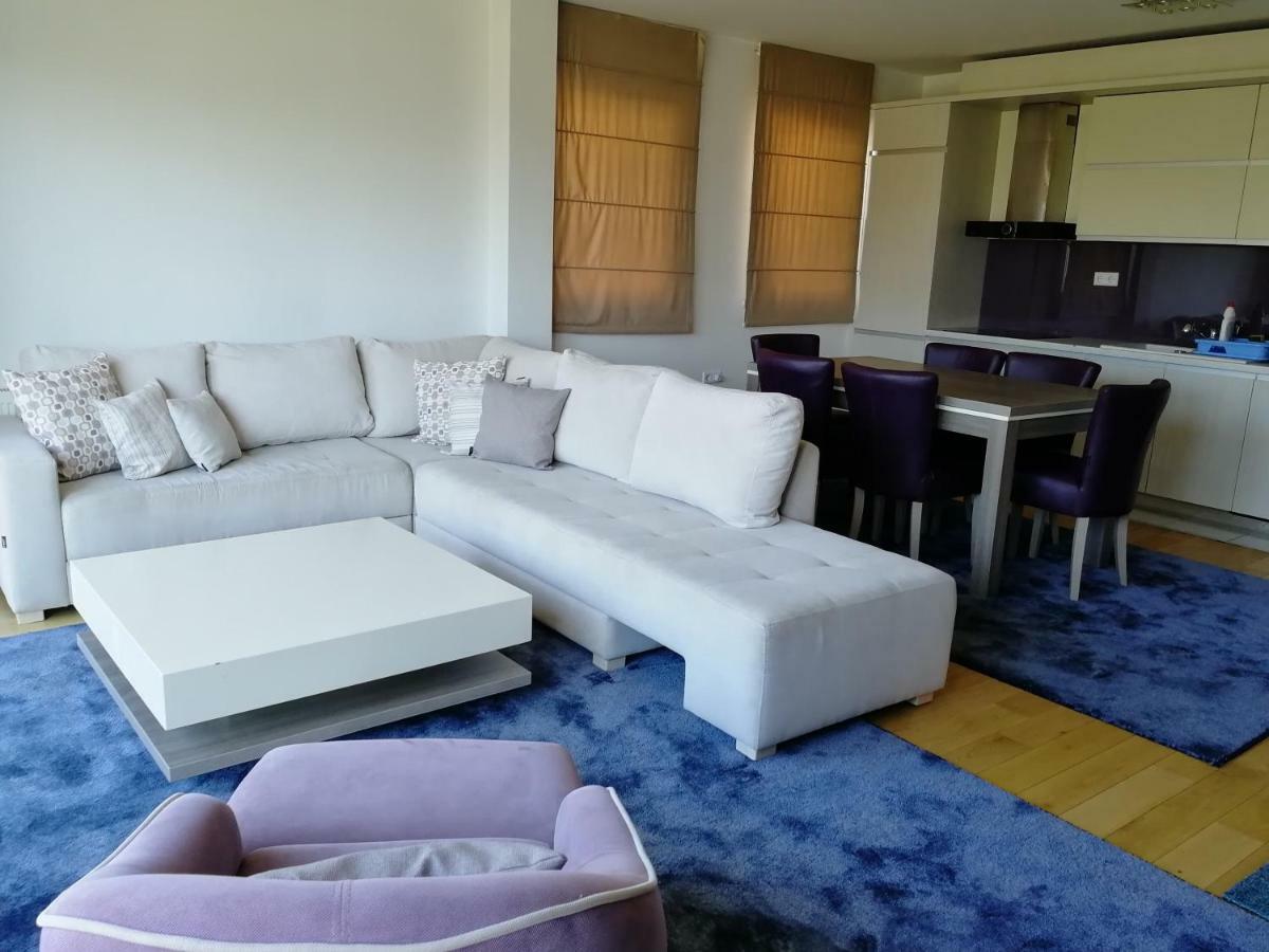 Vip Apartments SJJ Eksteriør billede